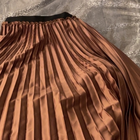 Zara midi skirt - Picture 5 of 5